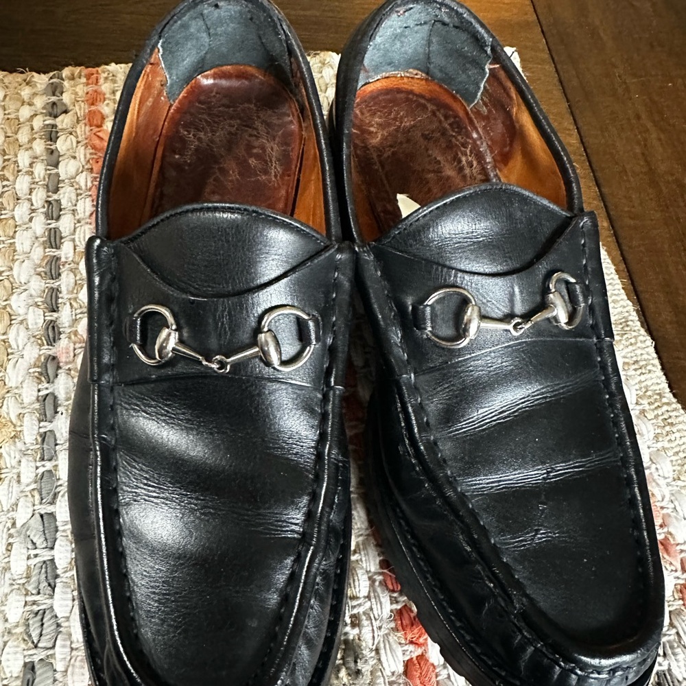 Womans Black Leather Loafers